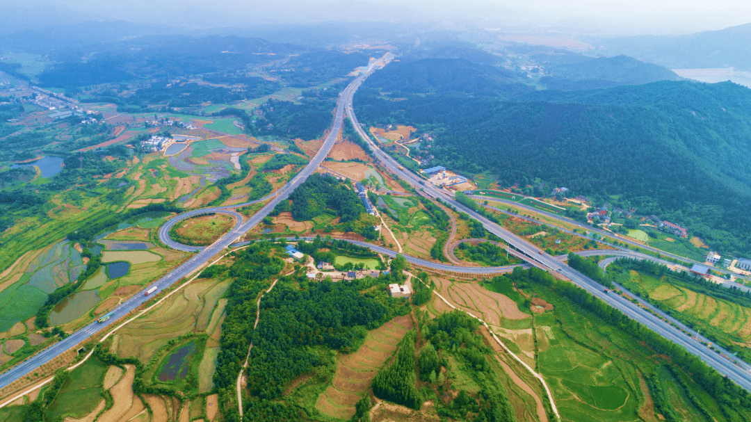 汝南公路規(guī)劃圖引領寧靜之旅，探索自然美景的絕佳選擇